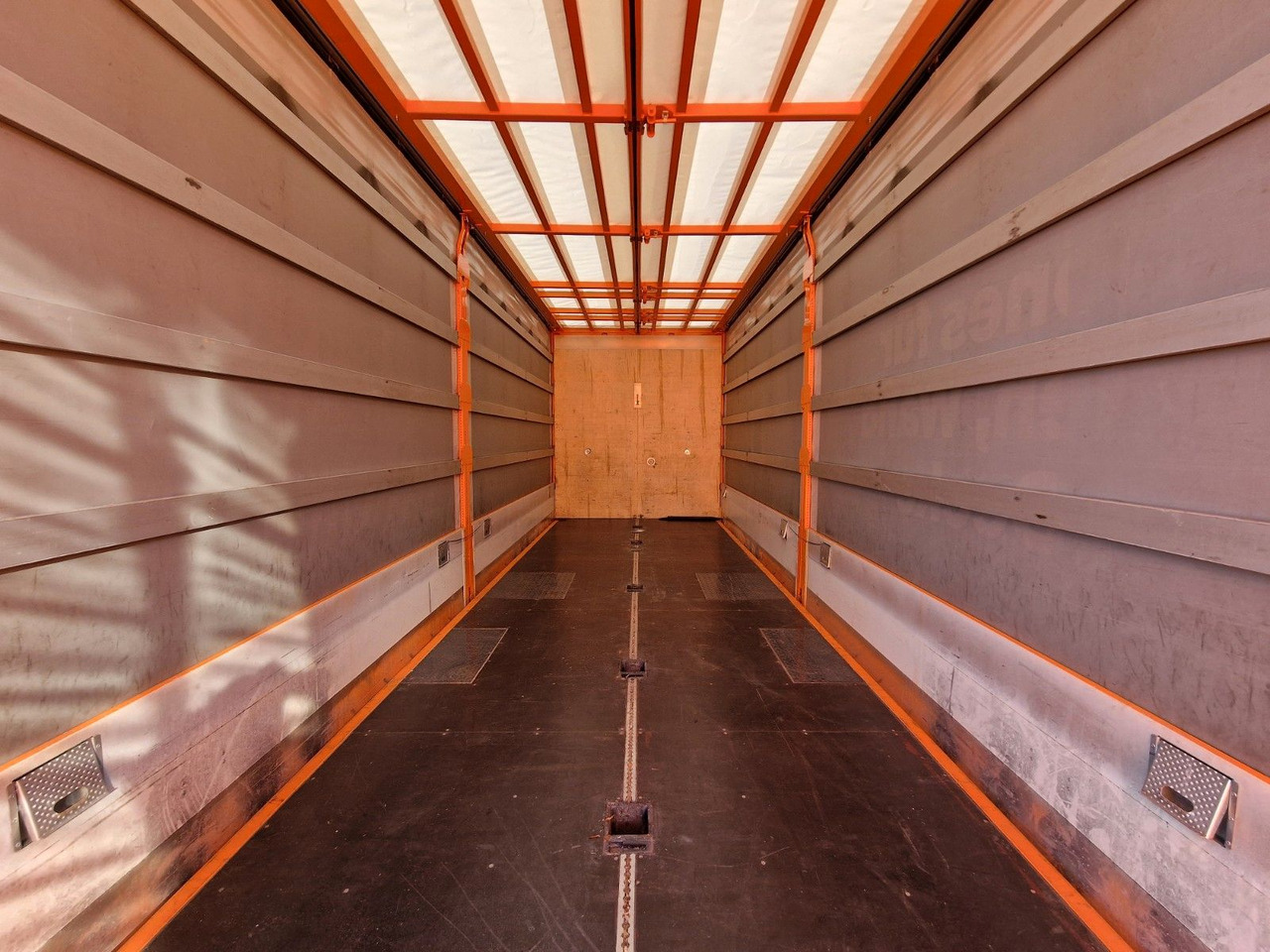 Truk dengan terpal samping Mercedes-Benz Actros 2548 / Retarder / Aluklappen / 6E: gambar 9 Truk dengan terpal samping Mercedes-Benz Actros 2548 / Retarder / Aluklappen / 6E: gambar 9