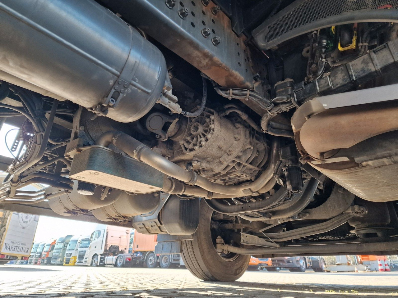 Truk dengan terpal samping Mercedes-Benz Actros 2548 / Retarder / Euro 6E / Aluklappen: gambar 12
