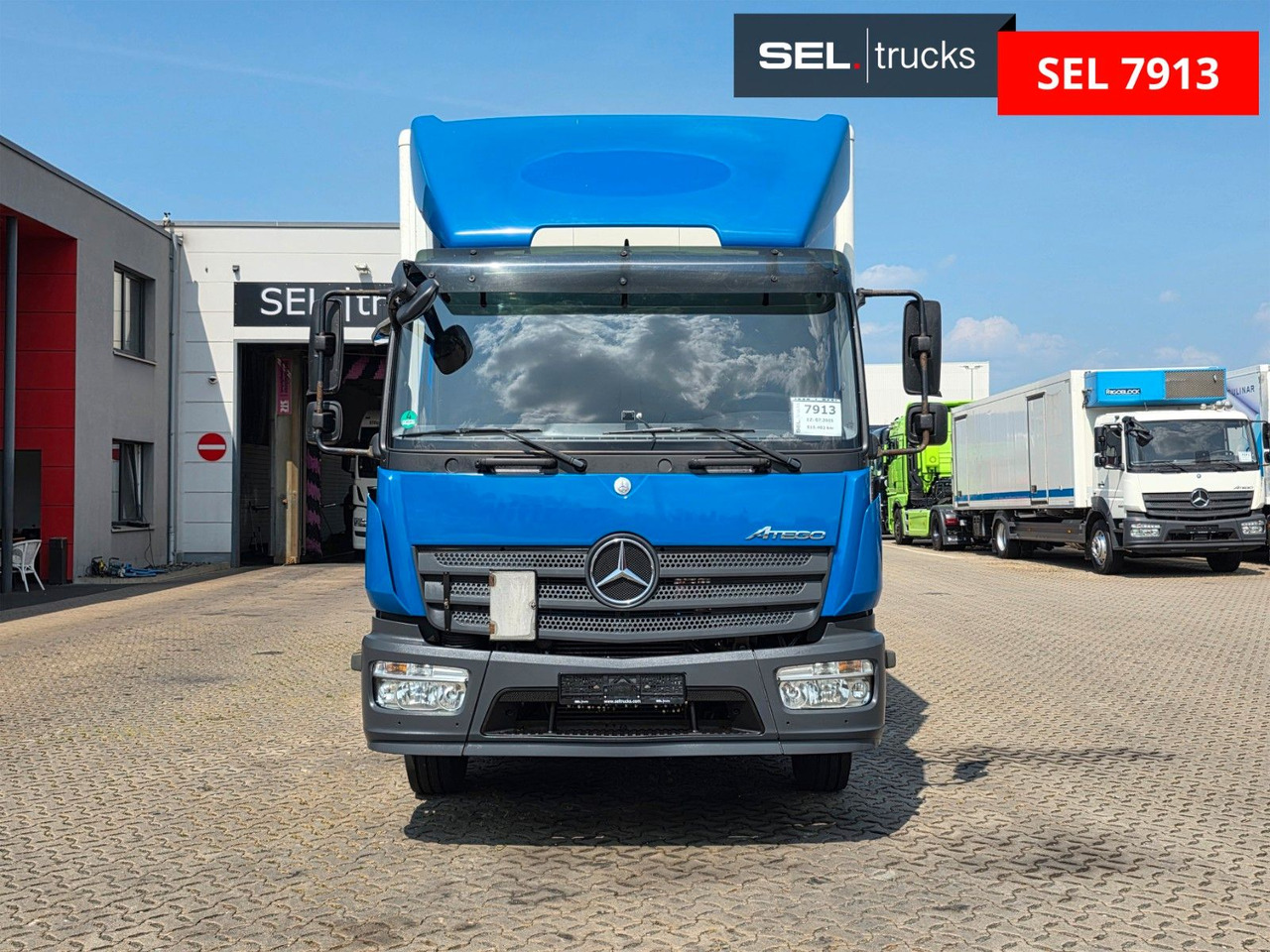 Mercedes-Benz Atego 1221 / Ladebordwand - Truk box: gambar 2 Mercedes-Benz Atego 1221 / Ladebordwand - Truk box: gambar 2