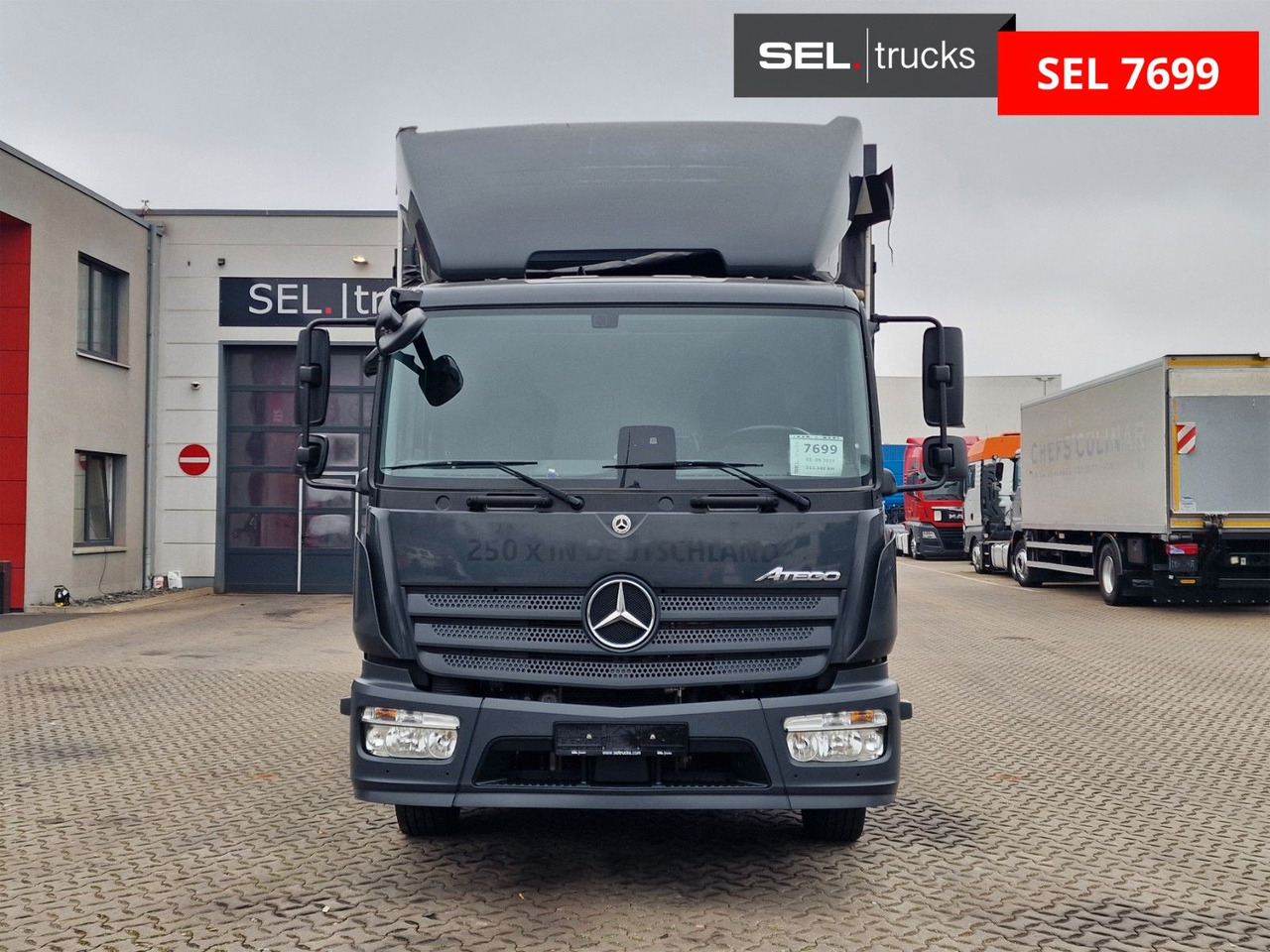 Mercedes-Benz Atego 1221 / Ladebordwand - Truk dengan terpal samping: gambar 2 Mercedes-Benz Atego 1221 / Ladebordwand - Truk dengan terpal samping: gambar 2