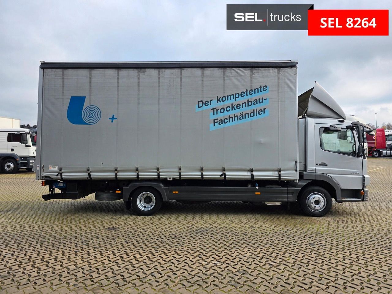 Mercedes-Benz Atego 818 / Ladebordwand - Van dengan terpal samping: gambar 4 Mercedes-Benz Atego 818 / Ladebordwand - Van dengan terpal samping: gambar 4