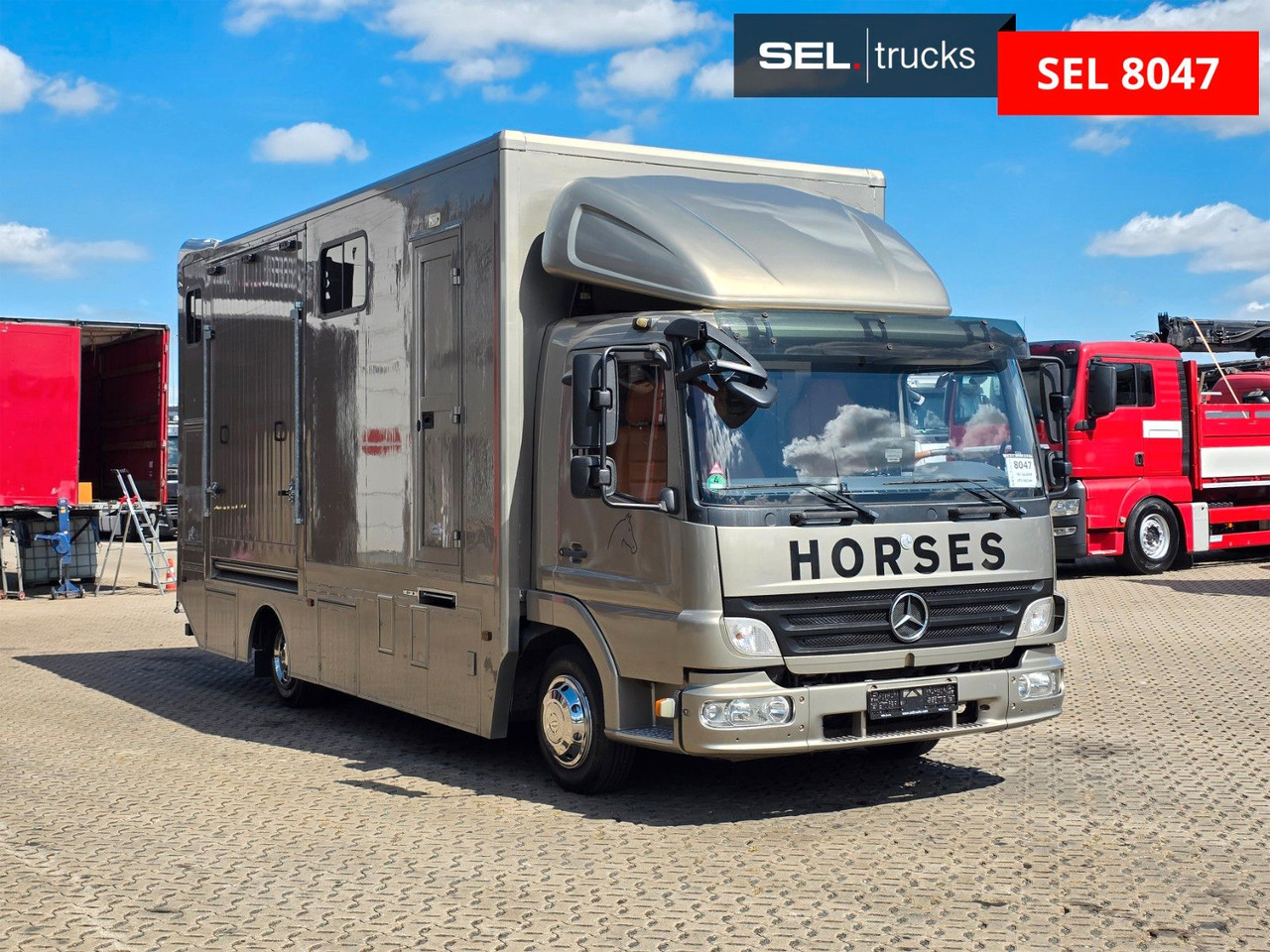 Mercedes-Benz Atego 818L - Truk pengangkut hewan: gambar 3 Mercedes-Benz Atego 818L - Truk pengangkut hewan: gambar 3