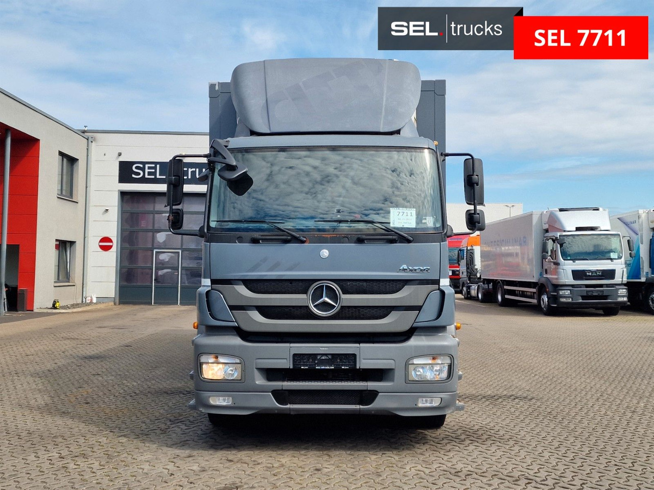 Mercedes-Benz Axor 1824L / Ldbw / Carrier Supra 950 Mt - Truk berpendingin: gambar 2 Mercedes-Benz Axor 1824L / Ldbw / Carrier Supra 950 Mt - Truk berpendingin: gambar 2