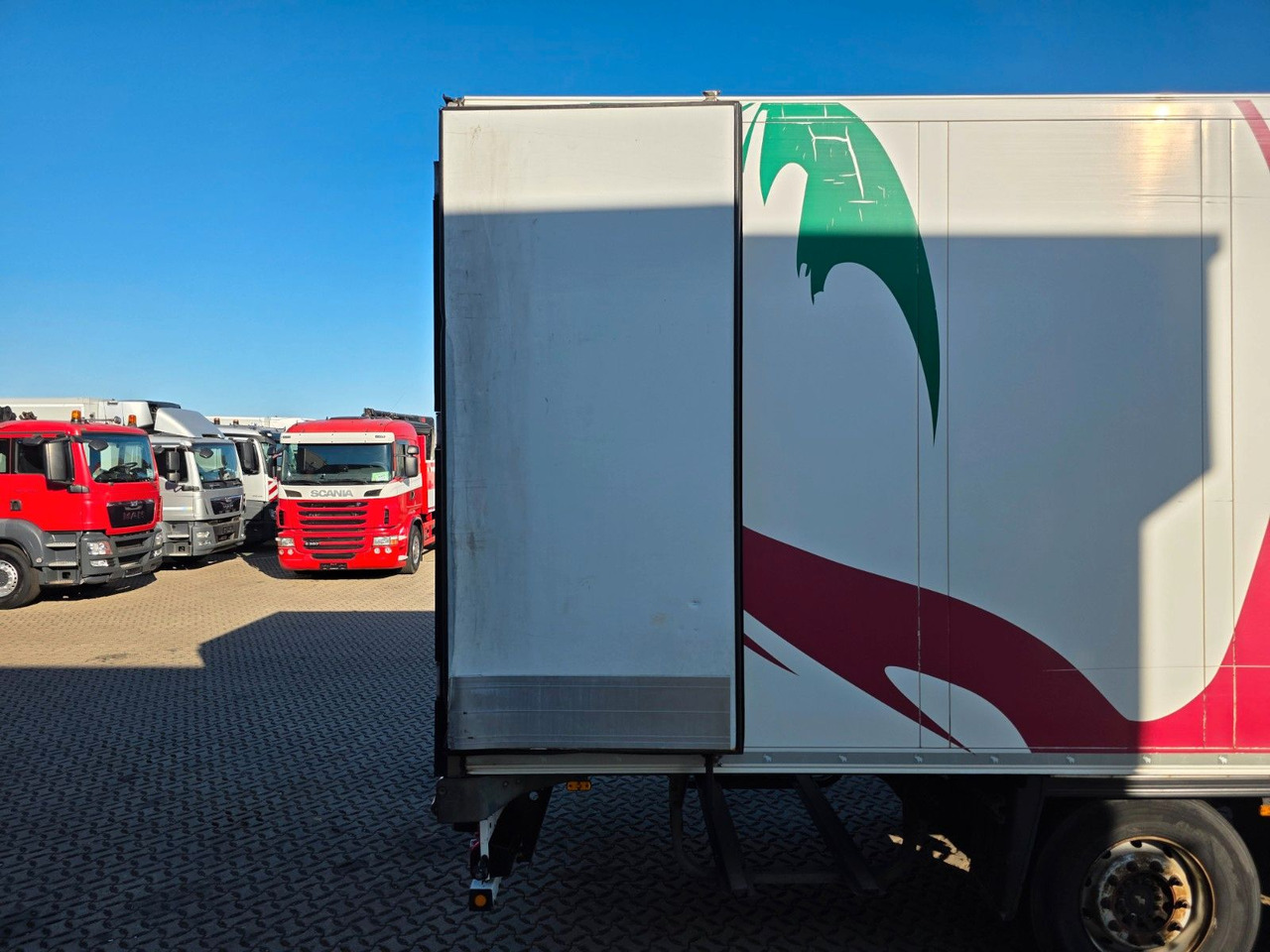 Semi-trailer berpendingin Schmitz Cargobull SKO 24/L13.4 FP 45 COOL 8/ Doppelstock: gambar 15 Semi-trailer berpendingin Schmitz Cargobull SKO 24/L13.4 FP 45 COOL 8/ Doppelstock: gambar 15