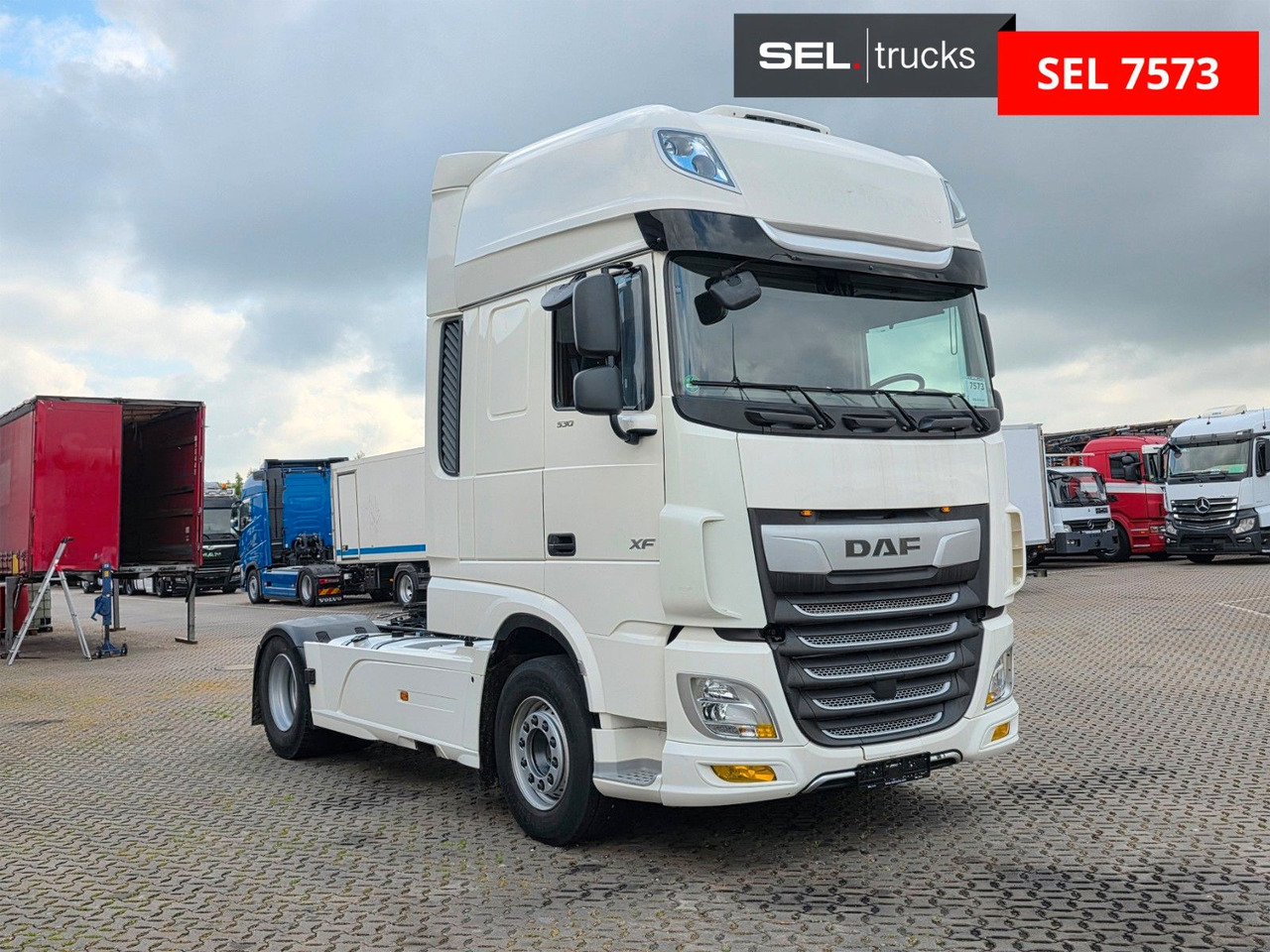 DAF XF 530 FT / ZF Intarder / Standklimaanlage / 6D - Tractor head: gambar 3 DAF XF 530 FT / ZF Intarder / Standklimaanlage / 6D - Tractor head: gambar 3