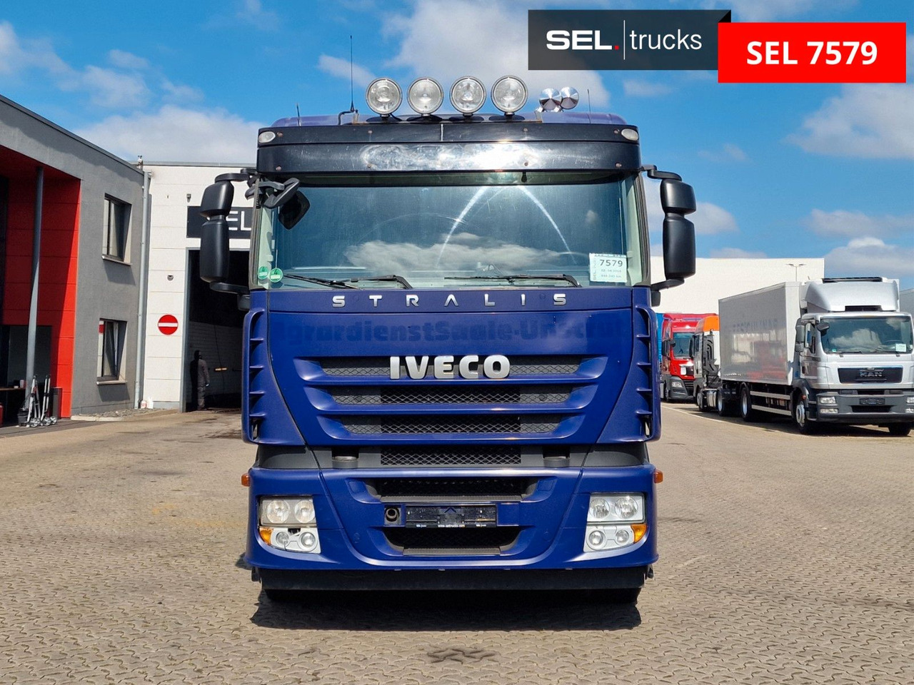Iveco Stralis 420 / Nebenabtrieb / Kipphydraulik / LOF - Tractor head: gambar 2 Iveco Stralis 420 / Nebenabtrieb / Kipphydraulik / LOF - Tractor head: gambar 2