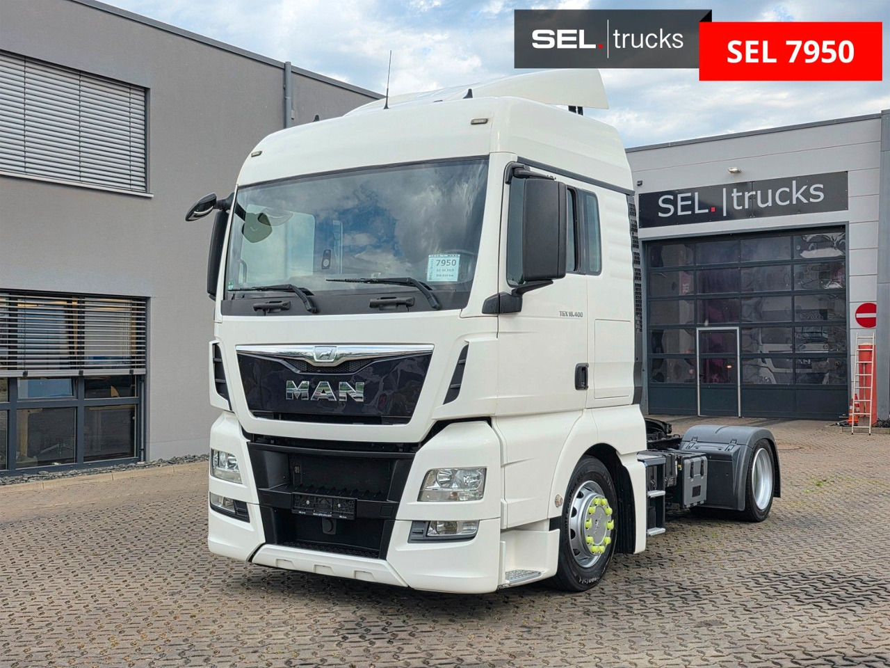 MAN TGX 18.400 4X2 LLS-U / ZF Intarder / Hubkupplung - Tractor head: gambar 1 MAN TGX 18.400 4X2 LLS-U / ZF Intarder / Hubkupplung - Tractor head: gambar 1
