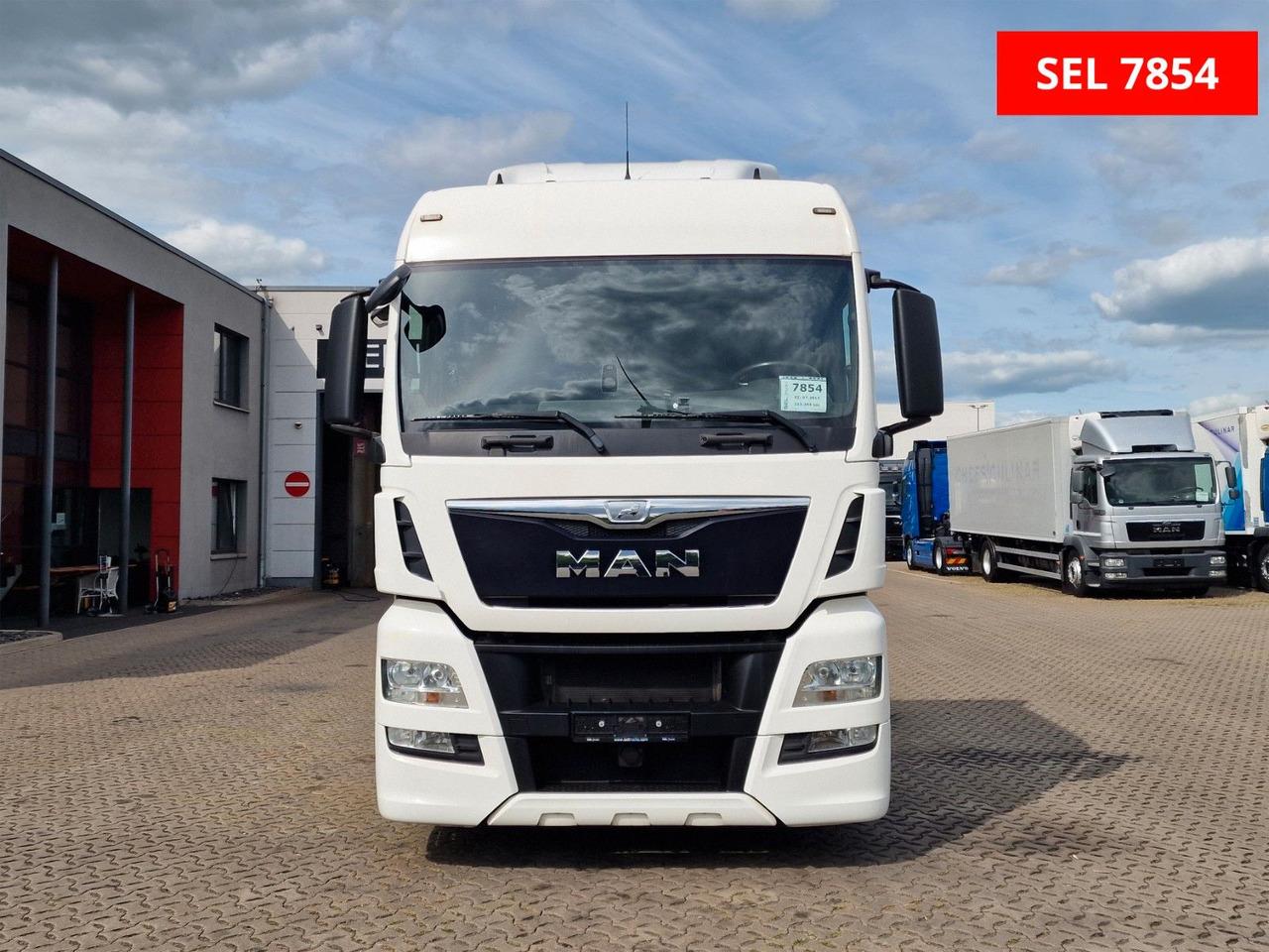 MAN TGX 18.400 4x2 LLS-U / ZF Intarder - Tractor head: gambar 2 MAN TGX 18.400 4x2 LLS-U / ZF Intarder - Tractor head: gambar 2