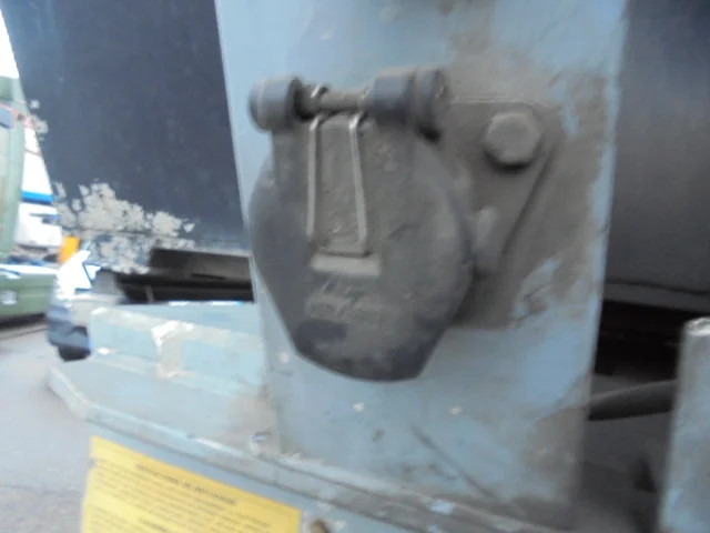 Semi-trailer jungkit Benalu T39NLBEN: gambar 8 Semi-trailer jungkit Benalu T39NLBEN: gambar 8