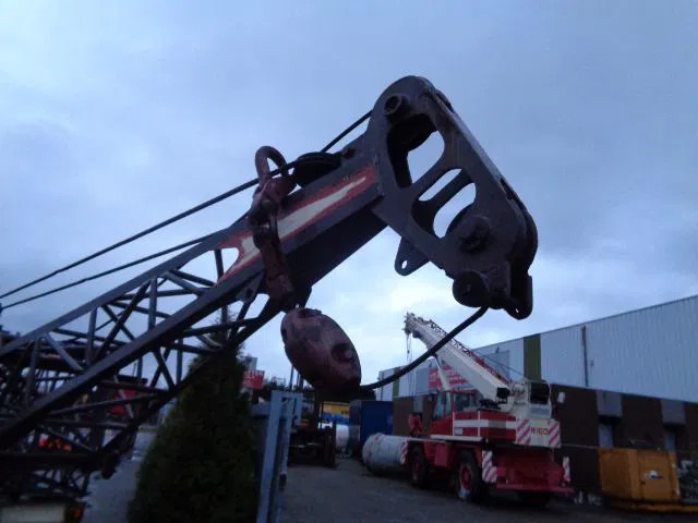 Truk derek DAF 1300 BB NL KENTEKEN: gambar 16