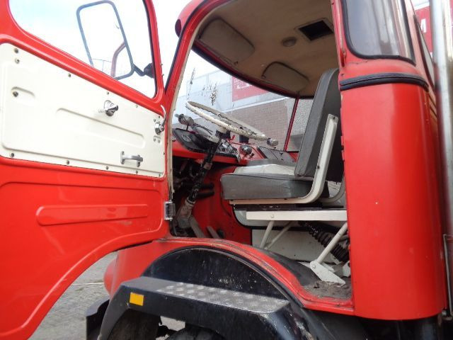 DAF 1600 FAV1600DD358 4X4 - Truk jungkit: gambar 5 DAF 1600 FAV1600DD358 4X4 - Truk jungkit: gambar 5