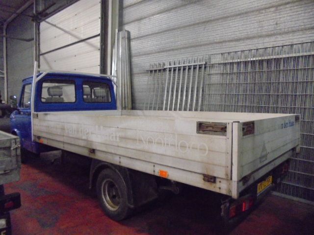 DAF 400 400 - Truk flatbed: gambar 4 DAF 400 400 - Truk flatbed: gambar 4