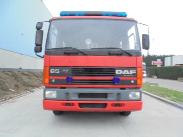 DAF 65.210 - Truk pemadam kebakaran: gambar 2 DAF 65.210 - Truk pemadam kebakaran: gambar 2