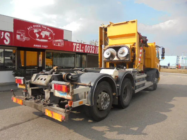 DAF 75.240 75 240 6X2 - Truk sampah: gambar 3 DAF 75.240 75 240 6X2 - Truk sampah: gambar 3