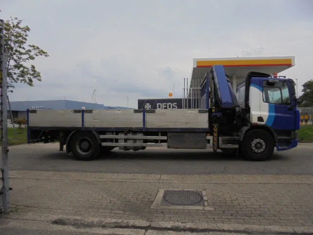 DAF 75.270 4X2 NL TRUCK - Truk derek: gambar 5 DAF 75.270 4X2 NL TRUCK - Truk derek: gambar 5