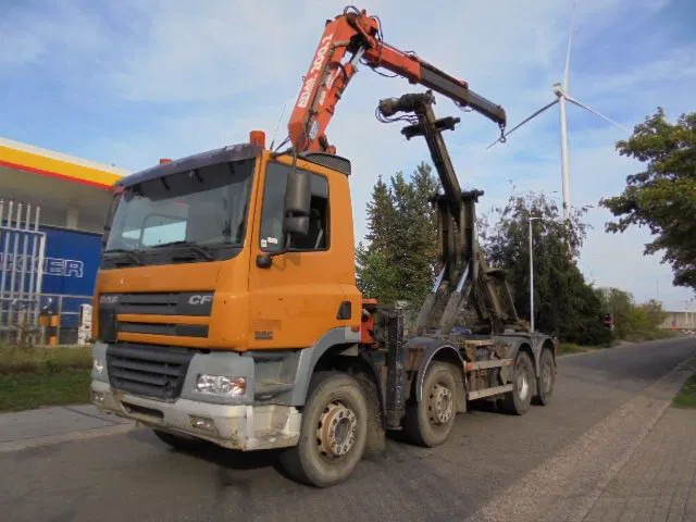 DAF 85.360 8X4 - Truk pembawa sistem kabel, Truk derek: gambar 1 DAF 85.360 8X4 - Truk pembawa sistem kabel, Truk derek: gambar 1