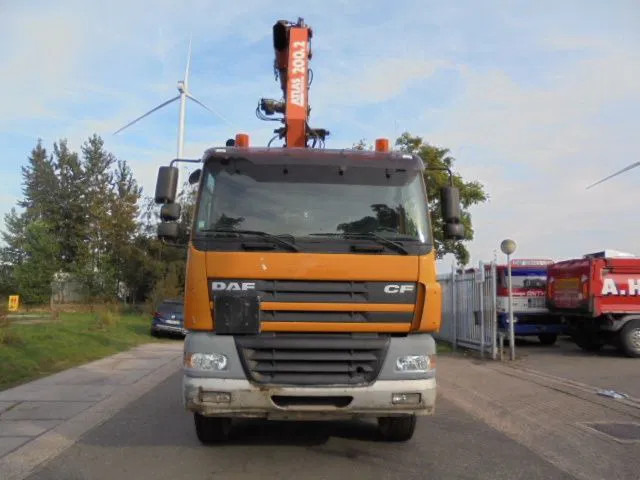 DAF 85.360 8X4 - Truk pembawa sistem kabel, Truk derek: gambar 2 DAF 85.360 8X4 - Truk pembawa sistem kabel, Truk derek: gambar 2