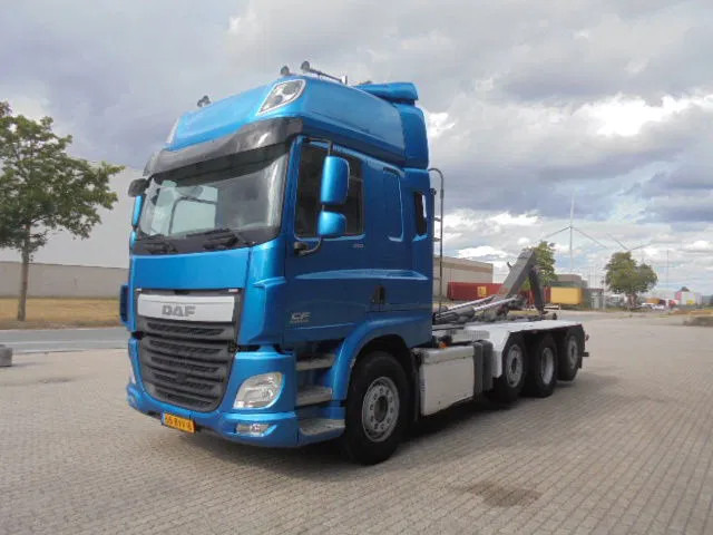 DAF CF 510 8X2 TRIPLE NL TRUCK - Hook lift: gambar 1 DAF CF 510 8X2 TRIPLE NL TRUCK - Hook lift: gambar 1