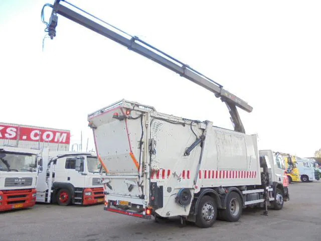 DAF CF 75.250 6X2 - Truk sampah: gambar 3 DAF CF 75.250 6X2 - Truk sampah: gambar 3