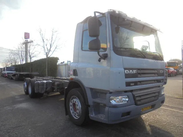 DAF CF 75.310 EEV FAN 6x2 NL TRUCK - Truk sasis: gambar 3 DAF CF 75.310 EEV FAN 6x2 NL TRUCK - Truk sasis: gambar 3