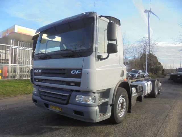 DAF CF 75.310 EEV FAN 6x2 NL TRUCK - Truk sasis: gambar 1 DAF CF 75.310 EEV FAN 6x2 NL TRUCK - Truk sasis: gambar 1
