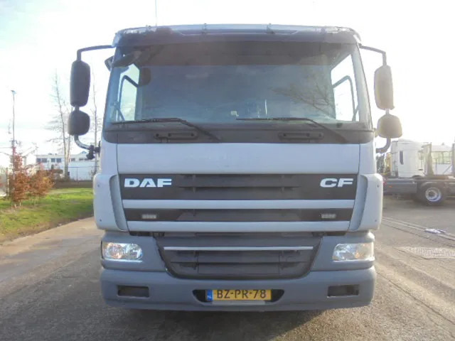 DAF CF 75.310 EEV FAN 6x2 NL TRUCK - Truk sasis: gambar 2 DAF CF 75.310 EEV FAN 6x2 NL TRUCK - Truk sasis: gambar 2