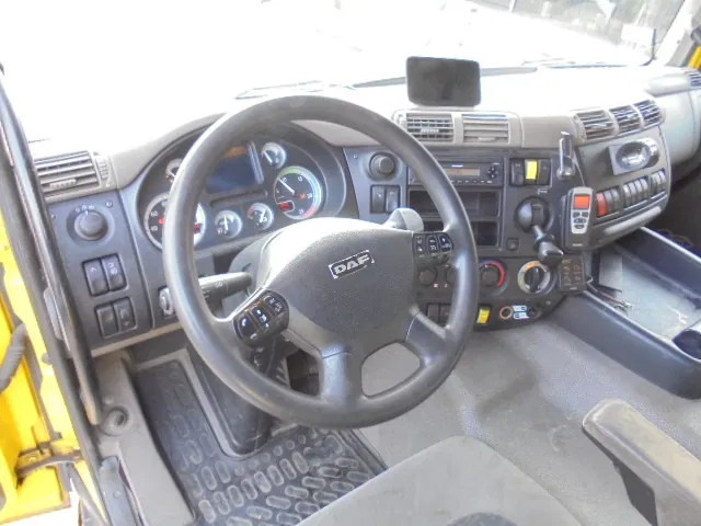 Mobil derek DAF CF 85 360 NL TRUCK: gambar 8