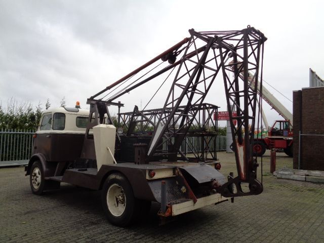 DAF FA 1300 BB - Truk derek: gambar 4 DAF FA 1300 BB - Truk derek: gambar 4