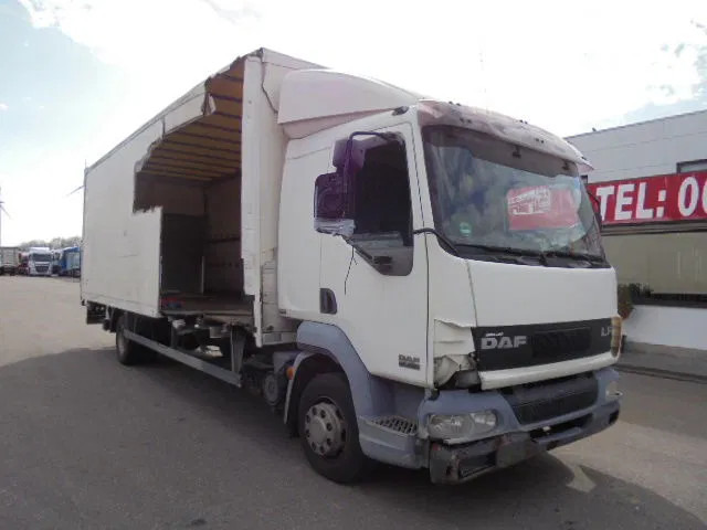 DAF LF 220 - Truk box: gambar 3 DAF LF 220 - Truk box: gambar 3