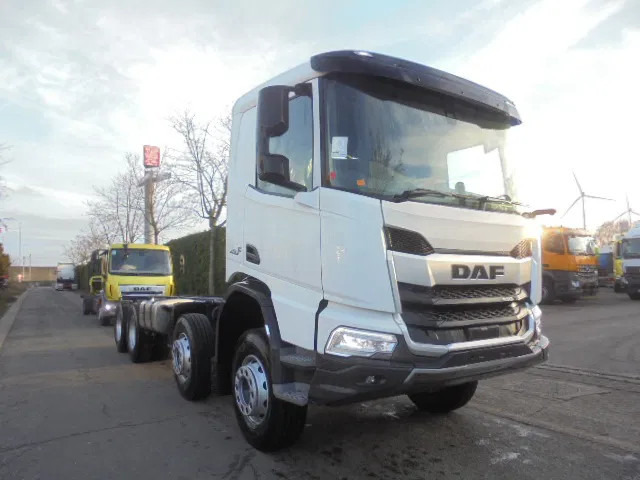 DAF XDC 450 8X4 DEMO UNUSED RHD - Truk sasis: gambar 3 DAF XDC 450 8X4 DEMO UNUSED RHD - Truk sasis: gambar 3