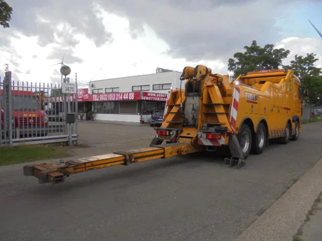DAF XF 105 510 8X4 WRECKER - Mobil derek: gambar 4 DAF XF 105 510 8X4 WRECKER - Mobil derek: gambar 4