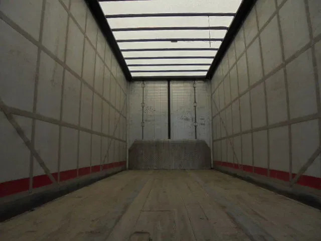 DAF XF 105 FAK 410 8X2 TRIPLE APK TUV 02-2025 - Truk dengan terpal samping: gambar 5 DAF XF 105 FAK 410 8X2 TRIPLE APK TUV 02-2025 - Truk dengan terpal samping: gambar 5