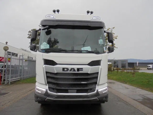 DAF XF 480 6X2 MET FABRIEKS GARANTIE - Truk sasis: gambar 2 DAF XF 480 6X2 MET FABRIEKS GARANTIE - Truk sasis: gambar 2