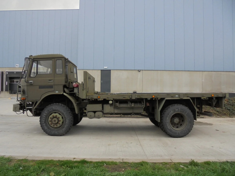 DAF YA 4442 4X4 - Truk flatbed: gambar 3 DAF YA 4442 4X4 - Truk flatbed: gambar 3