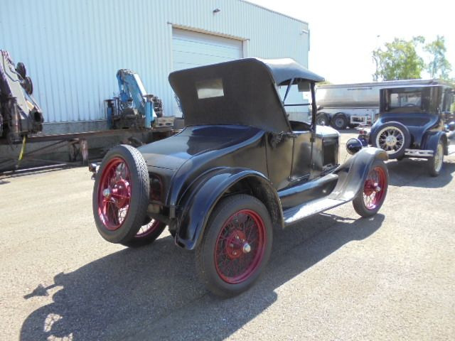 Ford Model T RUNABOUT - Mobil sedan: gambar 4 Ford Model T RUNABOUT - Mobil sedan: gambar 4