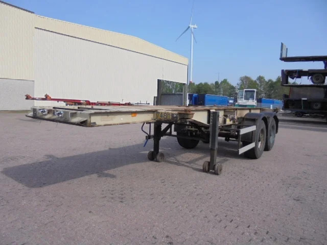 Groenewegen 20CC-15-18 STEEL SPRINGS - Semi-trailer pengangkut mobil: gambar 1 Groenewegen 20CC-15-18 STEEL SPRINGS - Semi-trailer pengangkut mobil: gambar 1