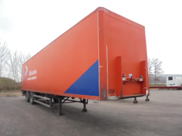 Groenewegen DR0 14-18 - Semi-trailer kotak tertutup: gambar 3 Groenewegen DR0 14-18 - Semi-trailer kotak tertutup: gambar 3