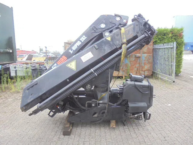 Hiab 262 EP-3 X HI-PRO - Derek pemuat: gambar 1 Hiab 262 EP-3 X HI-PRO - Derek pemuat: gambar 1