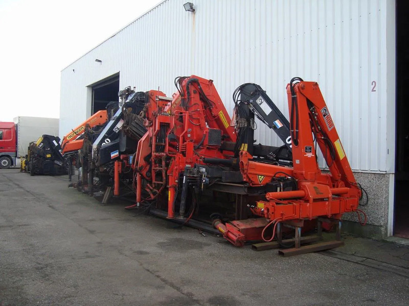 Hiab ALLTYPE YEARS AND PRICES HIAB PALFINGER HMF ATLAS KENNIS EFFER COPMA - Derek pemuat: gambar 3 Hiab ALLTYPE YEARS AND PRICES HIAB PALFINGER HMF ATLAS KENNIS EFFER COPMA - Derek pemuat: gambar 3