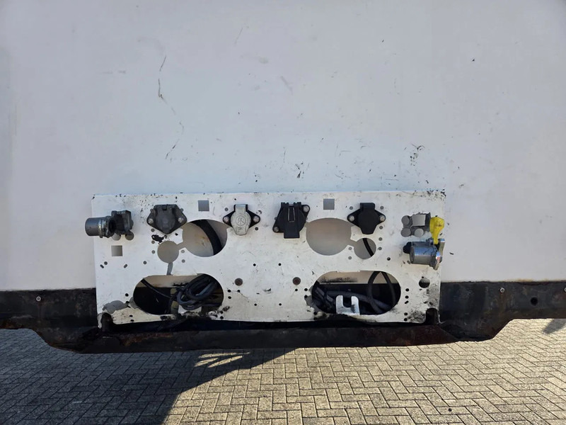 Krone SZ NL KENTEKEN - Semi-trailer kotak tertutup: gambar 5 Krone SZ NL KENTEKEN - Semi-trailer kotak tertutup: gambar 5