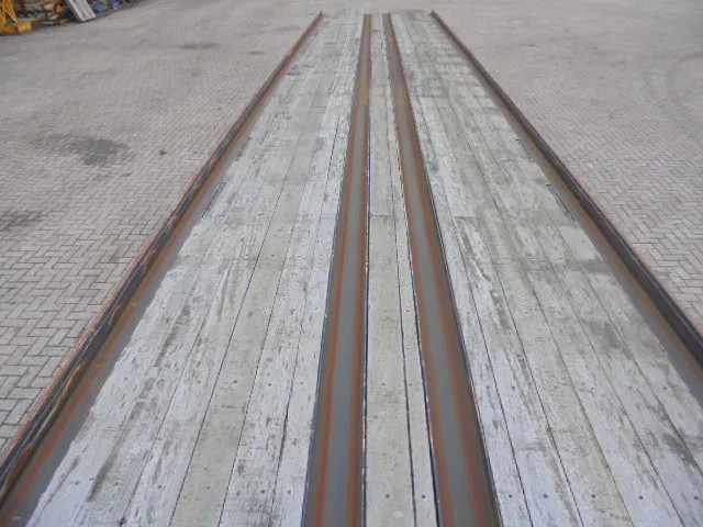 LAG 0-3-39 - Semi-trailer flatbed: gambar 4 LAG 0-3-39 - Semi-trailer flatbed: gambar 4