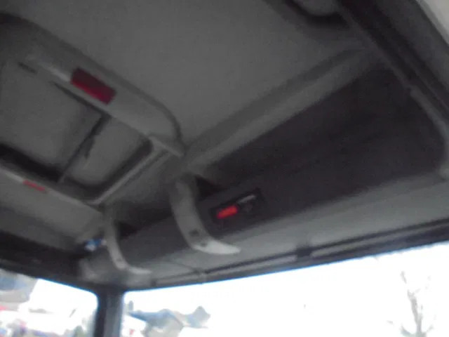 Leasing MAN TGA 26.400 6X4 Manual MAN TGA 26.400 6X4 Manual: gambar 14