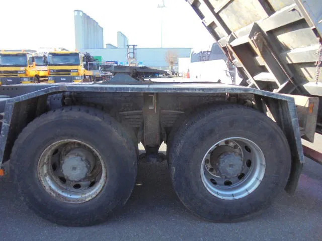 MAN TGA 26.430 BBS 6X6 KIEPER /TRACTOR - Truk jungkit: gambar 2 MAN TGA 26.430 BBS 6X6 KIEPER /TRACTOR - Truk jungkit: gambar 2