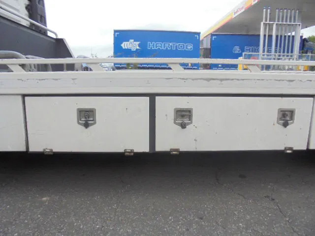 Truk pengangkut mobil MAN TGL 8.180 TGL 8.180 COMBI OPRIJWAGEN NL KENTEKEN APK 25-05-2026: gambar 17