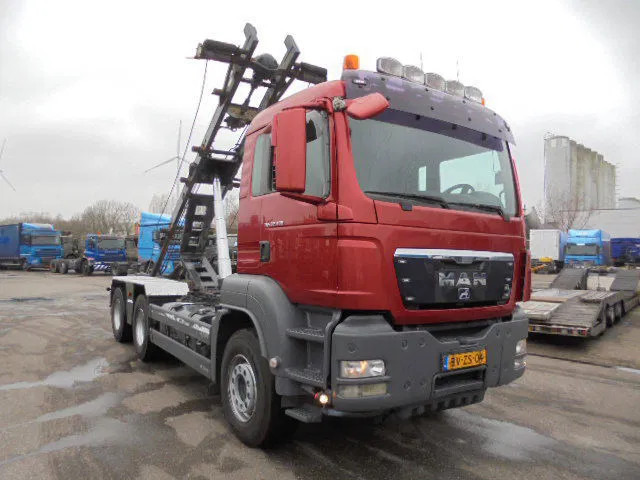 MAN TGS 26.480 6X4 BB NL TRUCK - Truk pembawa sistem kabel: gambar 3 MAN TGS 26.480 6X4 BB NL TRUCK - Truk pembawa sistem kabel: gambar 3
