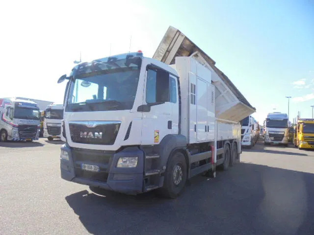 MAN TGS 33.440 ZAND ZUIGER - Truk vakum: gambar 1 MAN TGS 33.440 ZAND ZUIGER - Truk vakum: gambar 1