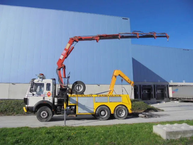 Mercedes-Benz 2435 S/6X2/4 + ROBSON DRIVE - Mobil derek: gambar 1 Mercedes-Benz 2435 S/6X2/4 + ROBSON DRIVE - Mobil derek: gambar 1