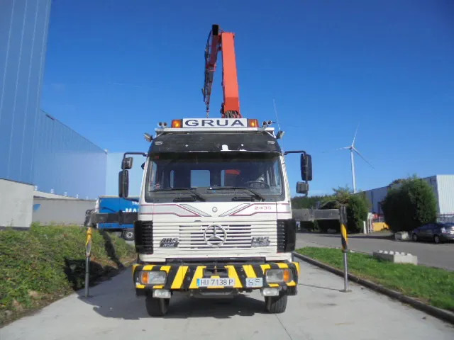 Mercedes-Benz 2435 S/6X2/4 + ROBSON DRIVE - Mobil derek: gambar 2 Mercedes-Benz 2435 S/6X2/4 + ROBSON DRIVE - Mobil derek: gambar 2