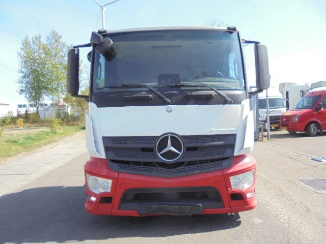 Mercedes-Benz Actros 2340 LL - Truk pengangkut mobil: gambar 2 Mercedes-Benz Actros 2340 LL - Truk pengangkut mobil: gambar 2