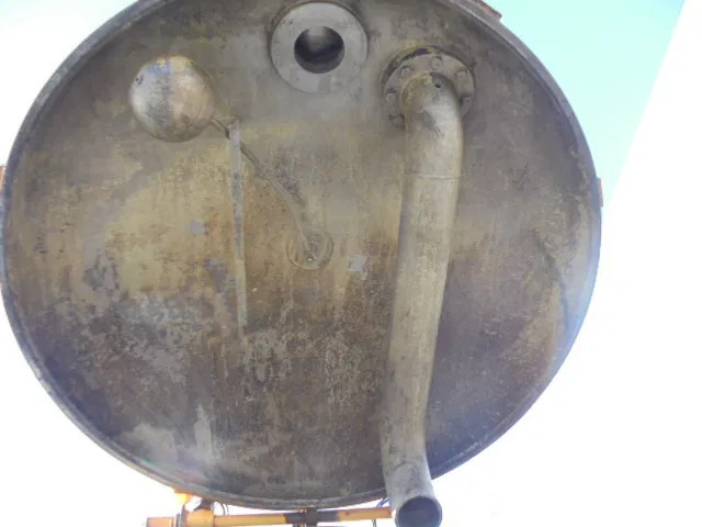 Truk vakum Mercedes-Benz Actros 2532 LENA ADR: gambar 11 Truk vakum Mercedes-Benz Actros 2532 LENA ADR: gambar 11